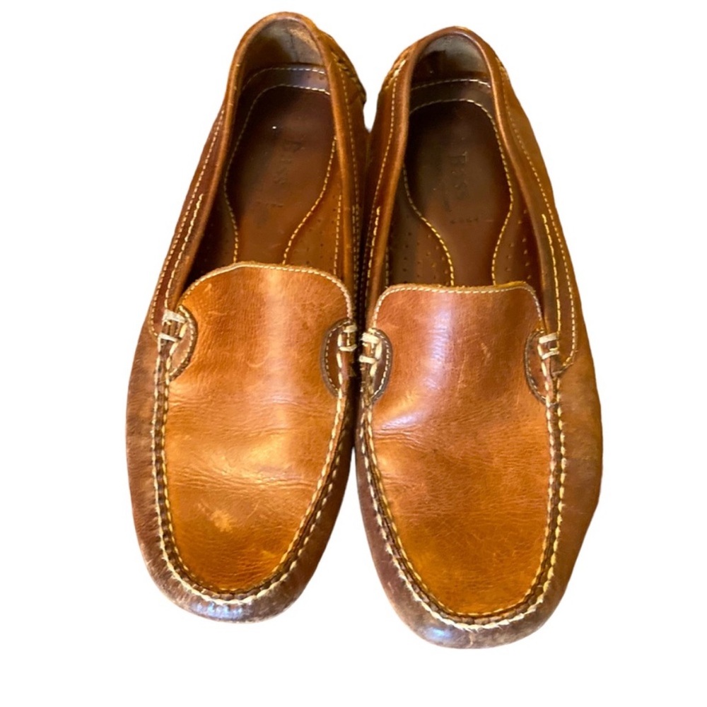 Men’s Vibram Light Brown/Tan Leather Loafers. Super Comfortable. Size 9.